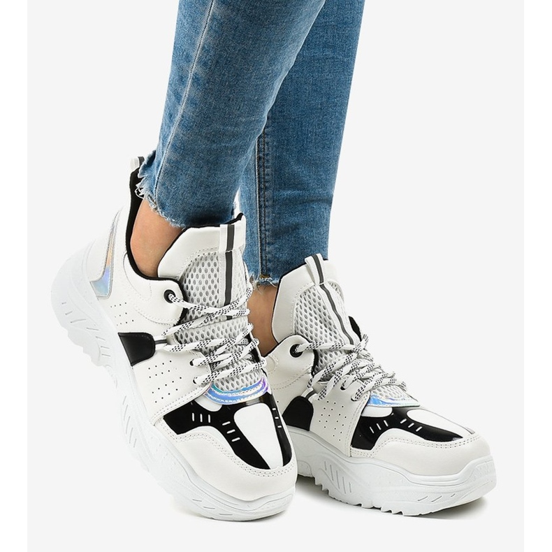 Bílé sportovní tenisky K-505 bílý 1