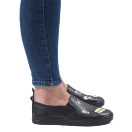 Černé tenisky s potisky G82-3 černá 1