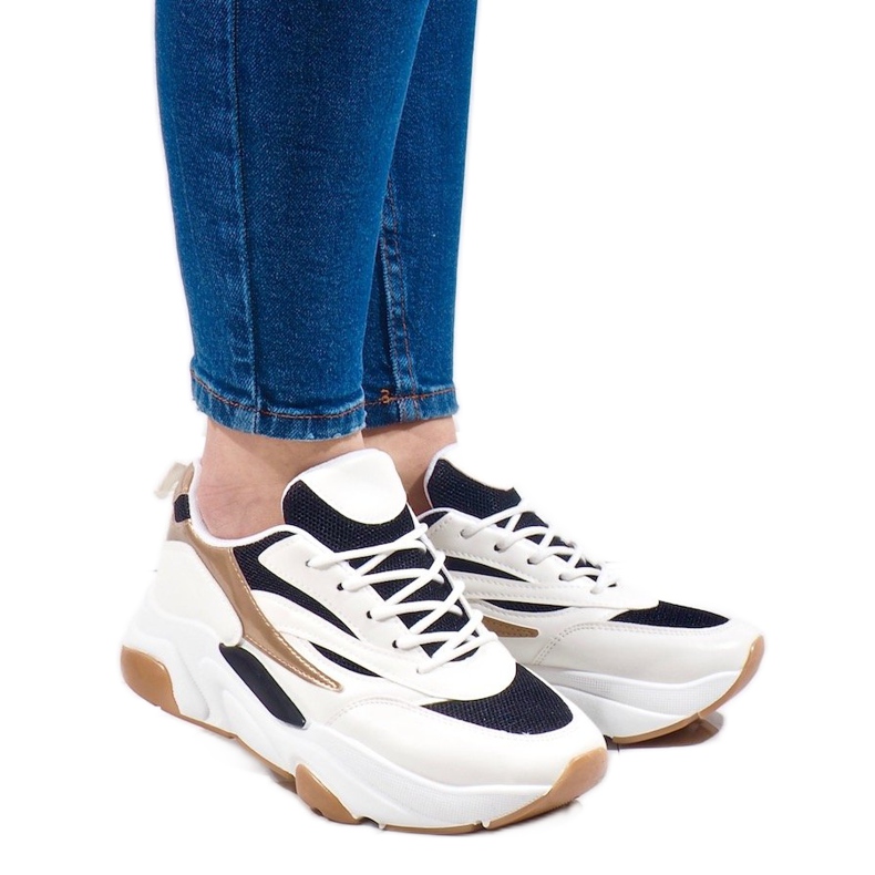 Bílé sportovní tenisky SX001-90 bílý černá 1