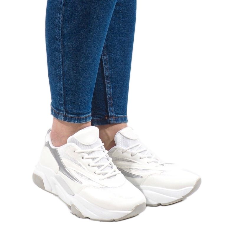 Bílé sportovní tenisky SX001-9 bílý 1 Bílé sportovní tenisky SX001-9 bílý 1