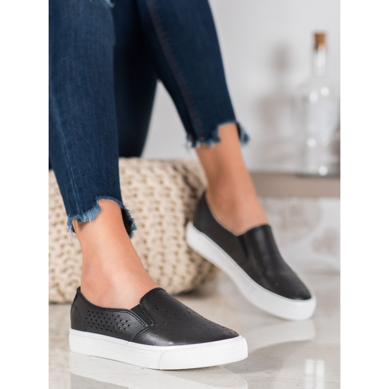 J. Star Prolamované tenisky na platformě černý 2