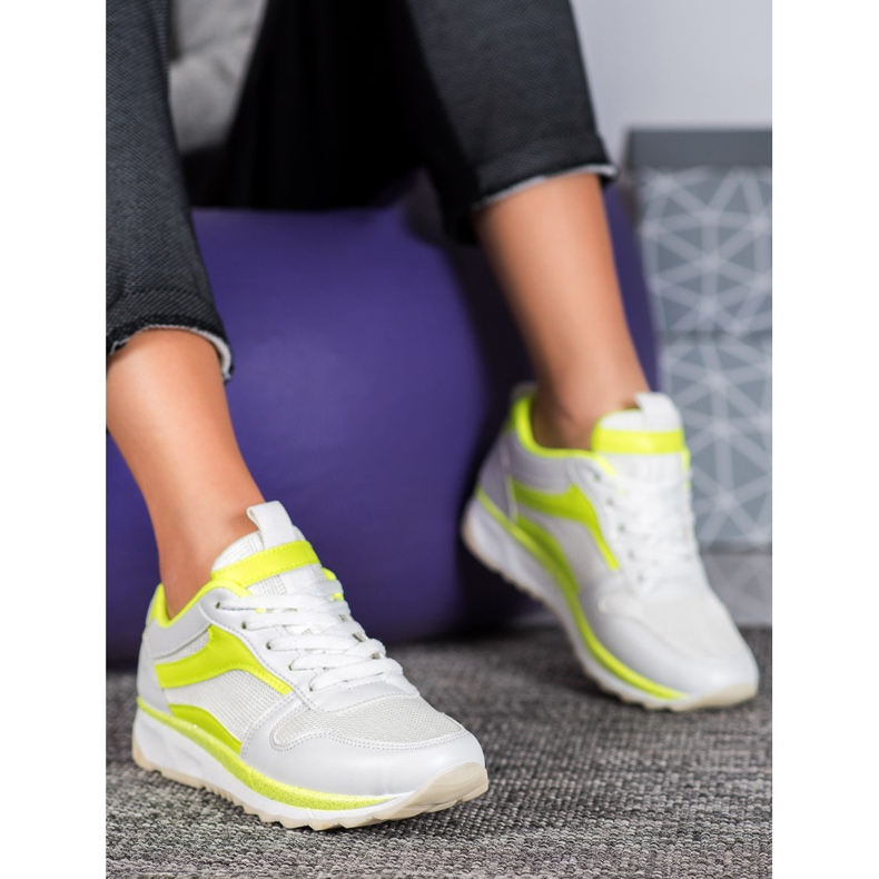 SHELOVET Svázané bílé boty bílý 2