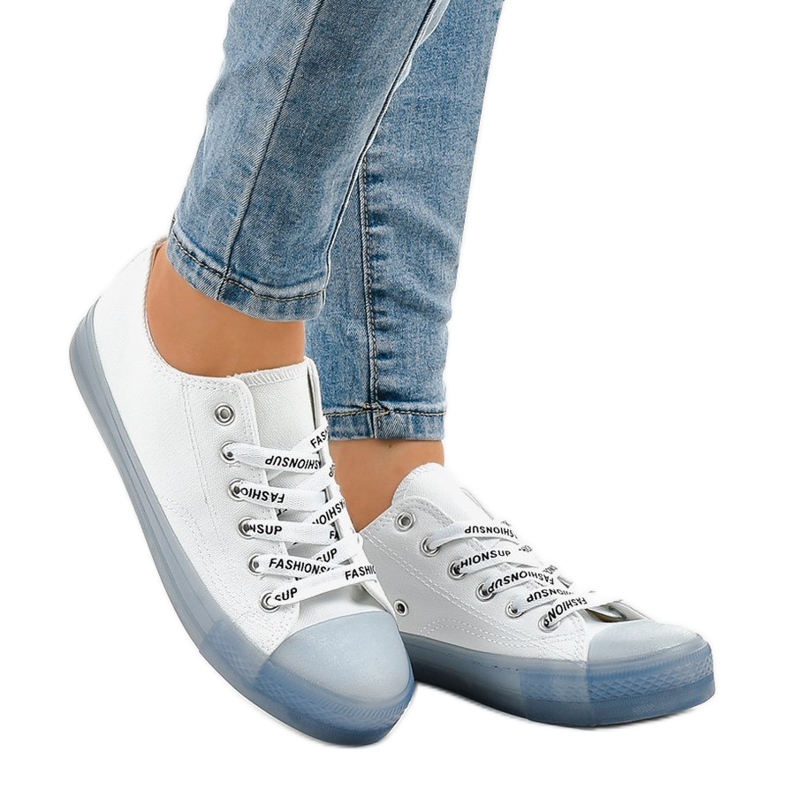 Bílé tenisky s modrou podrážkou LTD205-1 bílý modrý 1 Bílé tenisky s modrou podrážkou LTD205-1 bílý modrý 1