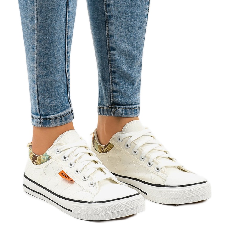 Klasické bílé tenisky W11 bílý 1