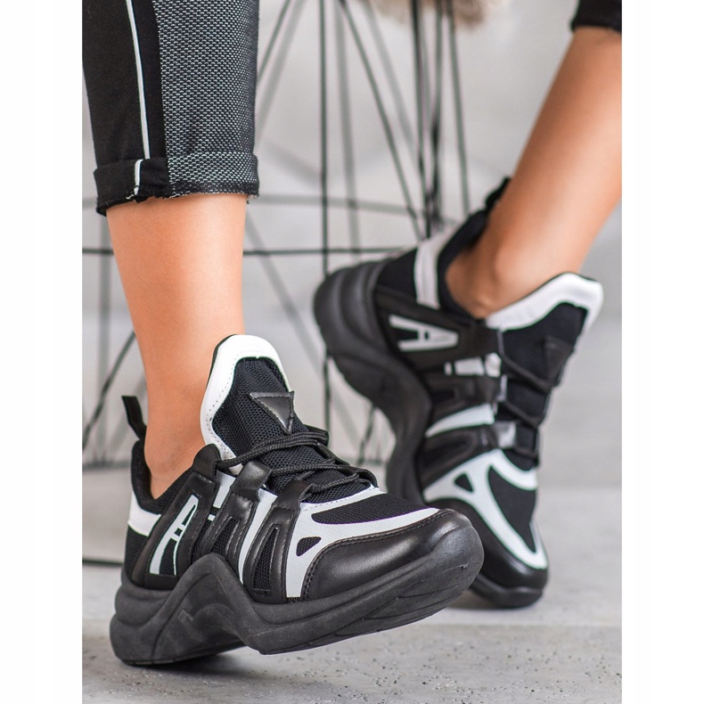 SHELOVET Pohodlné módní tenisky bílý černá 2