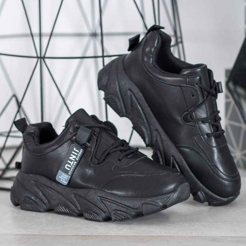 Bella Paris Šněrovací černé tenisky černý 2