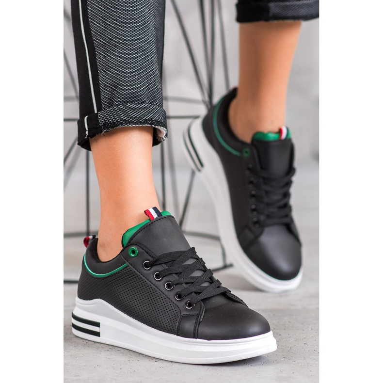 SHELOVET Černé tenisky na platformě černý 1