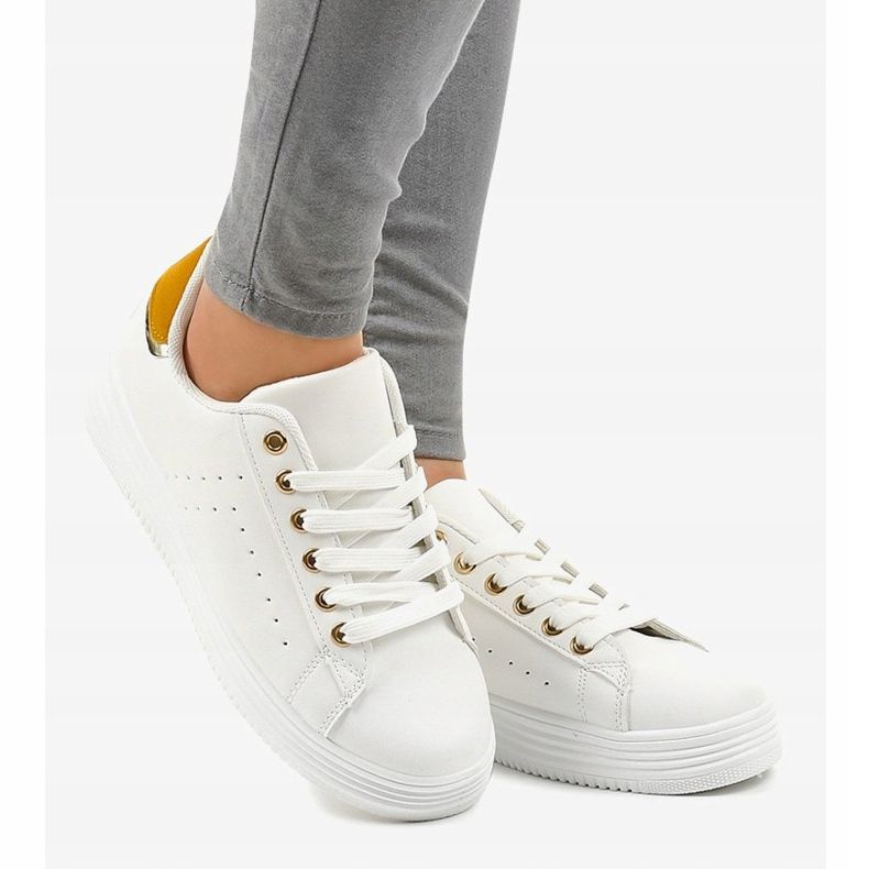 Klasické bílé tenisky na platformě BK-52 bílý 2