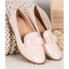 Fama Lakovaní lordi lukem hnědý 2