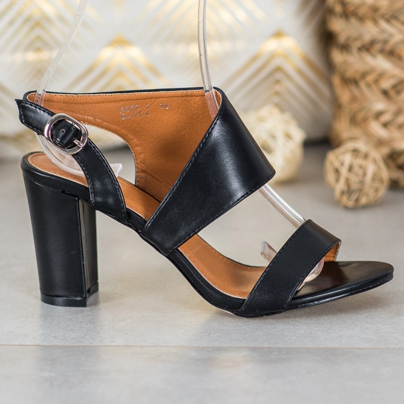 SHELOVET Pohodlné sandály na vysokém podpatku černá 2