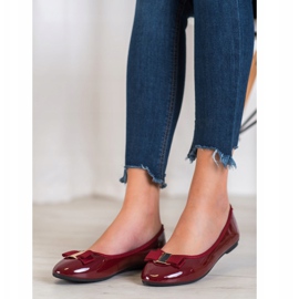 Fama Lakovaná balerína s mašlí červené 1
