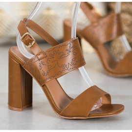 Small Swan Sandály se vzorem hnědý 1