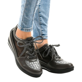 Šedé síťované tenisky na klínku TL-29 šedá 1