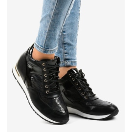 Černé klínové tenisky S0075-1 černá 2