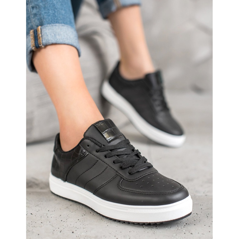 SHELOVET Stylové boty na platformě černý 1