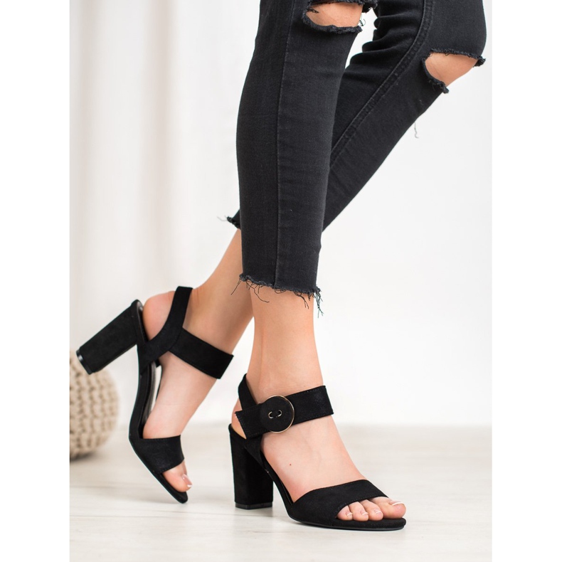 Černé Sandály Na Tyči VINCEZA černá 2