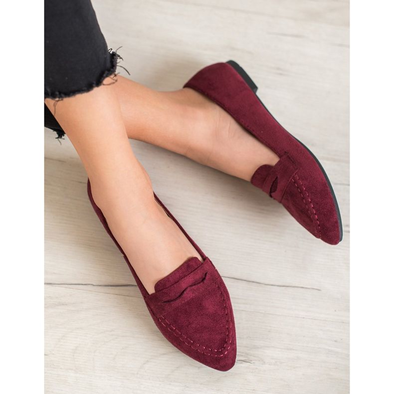 Best Shoes Semišové mokasíny ve špici červený 1