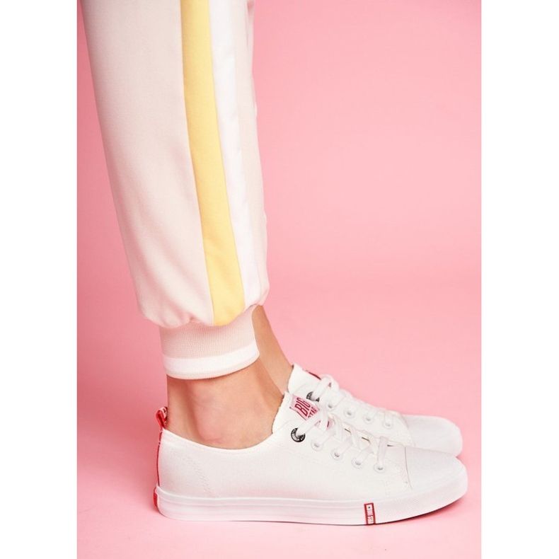 Bílé dámské tenisky Big Star FF274087 bílý 1