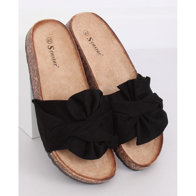 Černé korkové pantofle CK115P Black černý 2