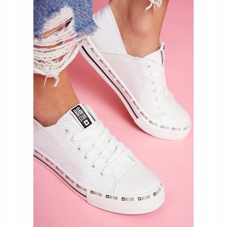 Bílé dámské boty, prolamované tenisky Big Star FF274024 bílý 1