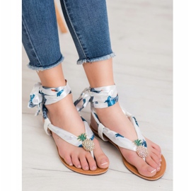 SHELOVET Svázané sandály s ananasem bílý vícebarevný 2