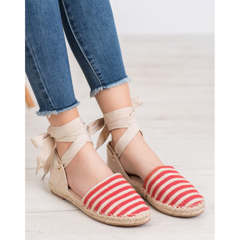 Small Swan Espadrilky s ozdobnou stuhou hnědý červený 2