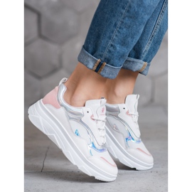 SHELOVET Módní bílé tenisky bílý vícebarevný 1