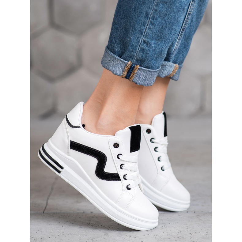 SHELOVET Sportovní obuv se skrytým klínkem bílý černá 2