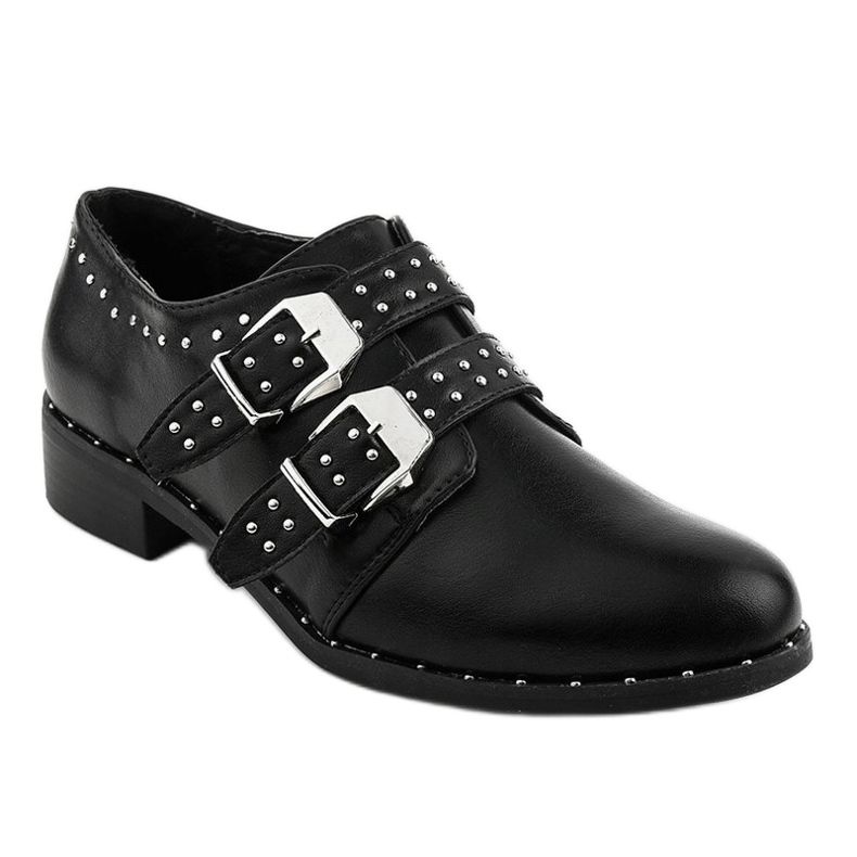 Černí brogues s cvoky na bloku NC168 černý 1