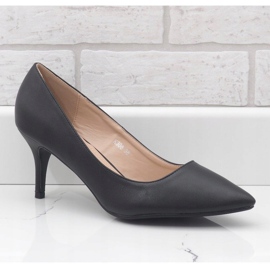 Černé nízké lodičky na podpatku K308 černá 1