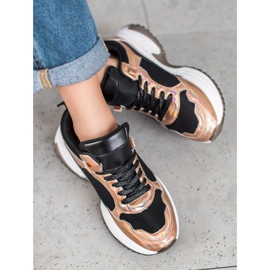 SHELOVET Módní tenisky s efektem Holo černá žlutá 1