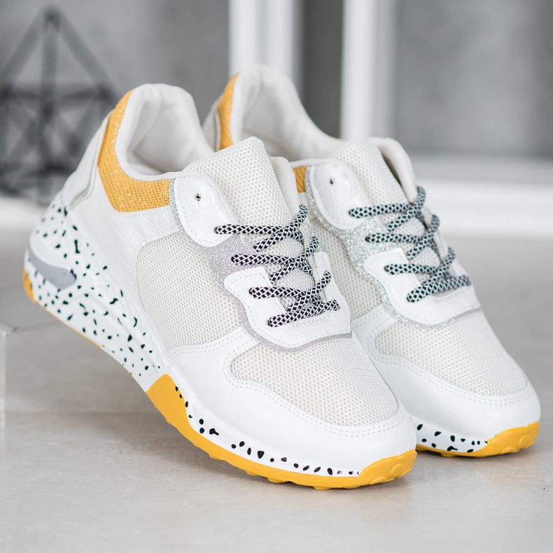 SHELOVET Tenisky se síťovinou bílý 2 SHELOVET Tenisky se síťovinou bílý 2