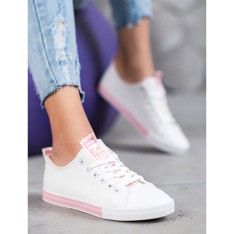 SHELOVET Tenisky s eko kůží pěkné bílý 1 SHELOVET Tenisky s eko kůží pěkné bílý 1