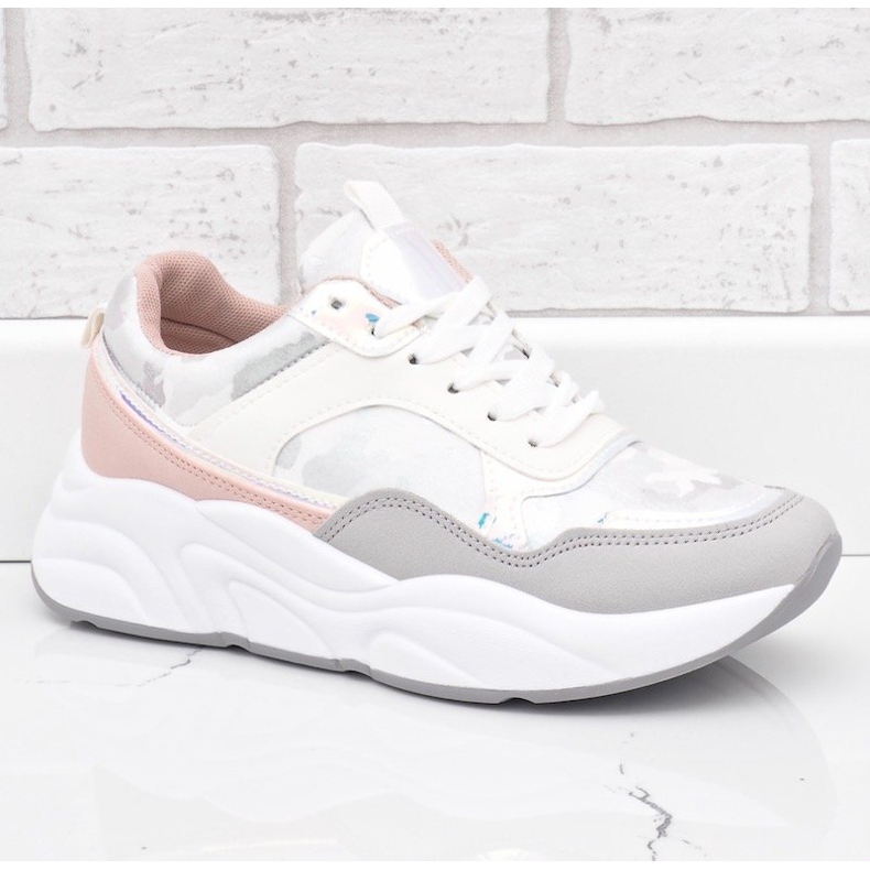 Bílé dámské sportovní boty C9218 bílý 1 Bílé dámské sportovní boty C9218 bílý 1