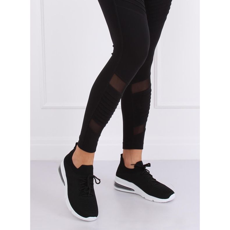 Černá sportovní obuv R13YD113-29 Černá 1