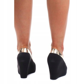 Meliski Open Wedge KM110 Black černý 1