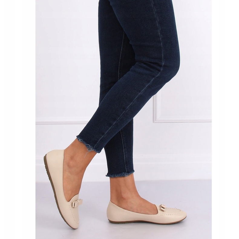 Dámské béžové mokasíny A8637 Béžové béžový 2