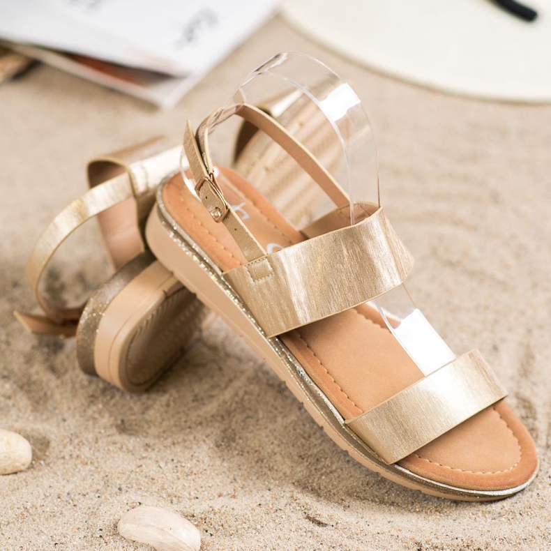 Small Swan Lesklé zlaté sandály zlatý 1