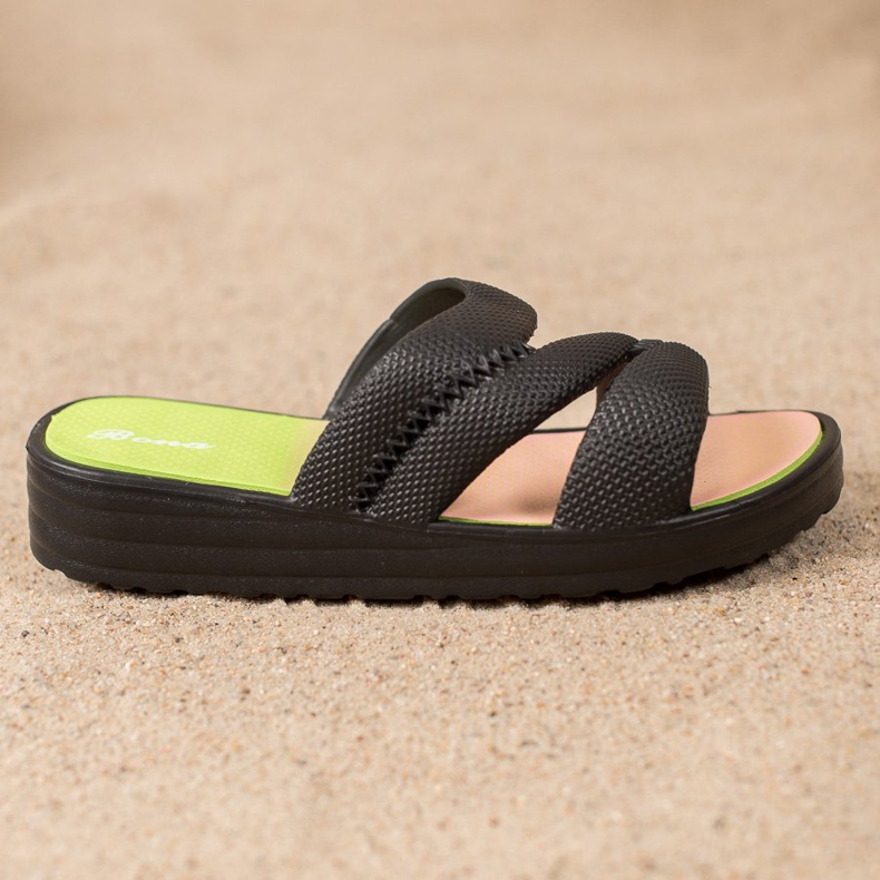 Bona Pohodlné černé pantofle černá 2