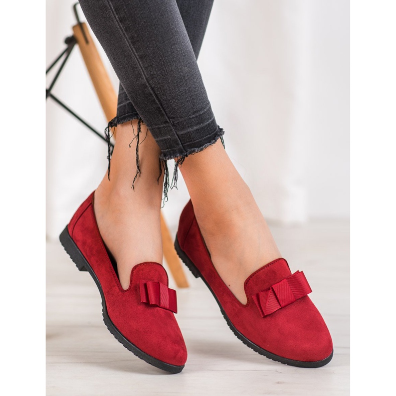 Miss Laura Páni s lukem červené 1