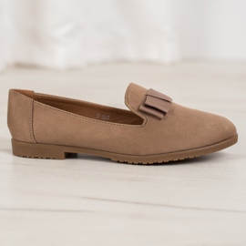 Miss Laura Páni s lukem hnědý 2