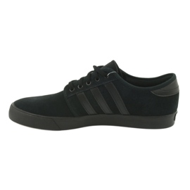 Boty Adidas Seeley M F34204 černý 2