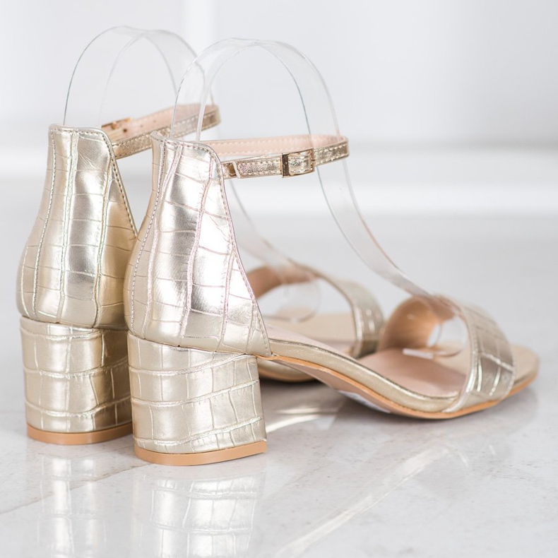 Seastar Sandály s eko kůží zlatý 2