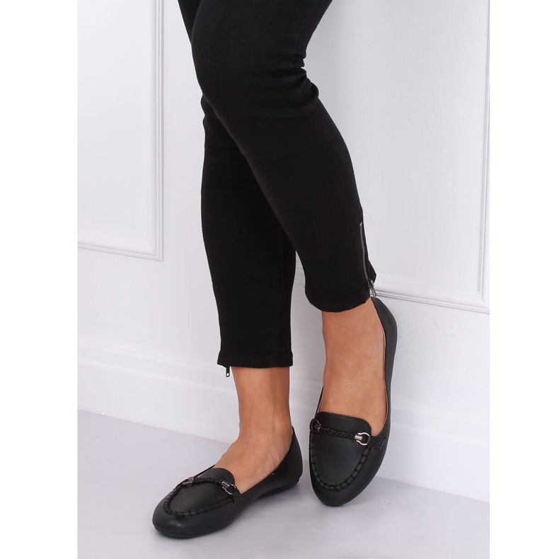 Černé dámské mokasíny A8636 Black černá 2