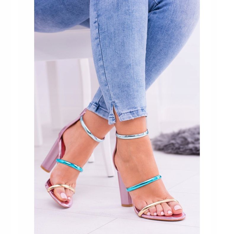 Lu Boo Zlaté růžové sandály na baru Lissa růžový 2