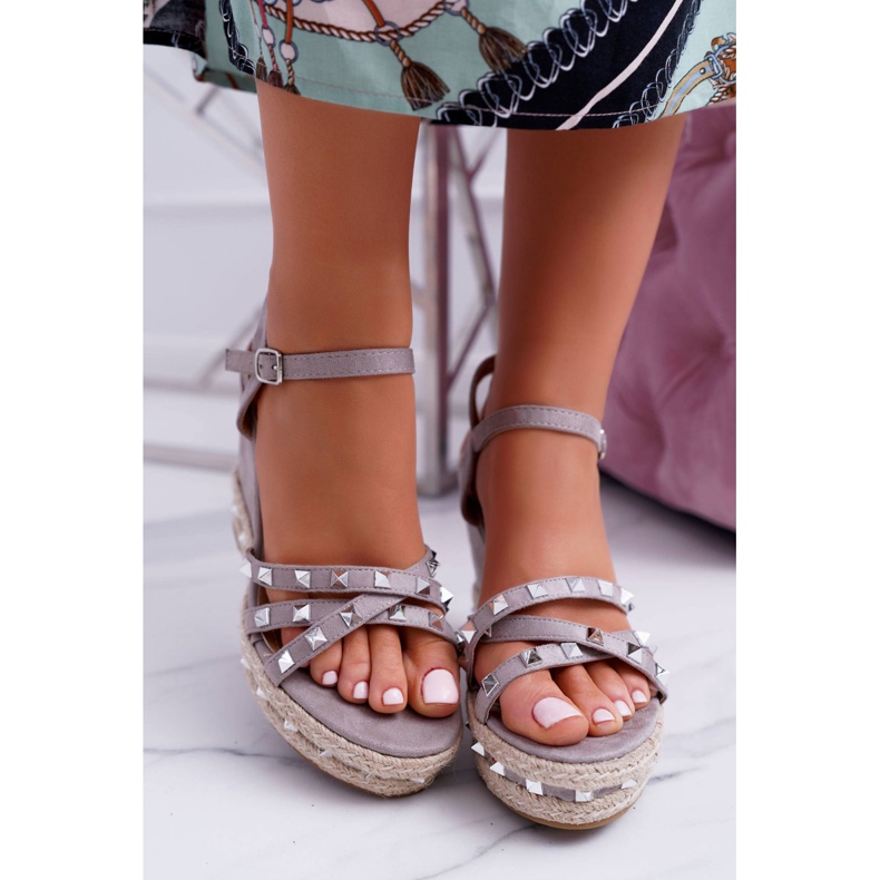 SEA Dámské šedé sandály na klínku Amare Studs šedá 2