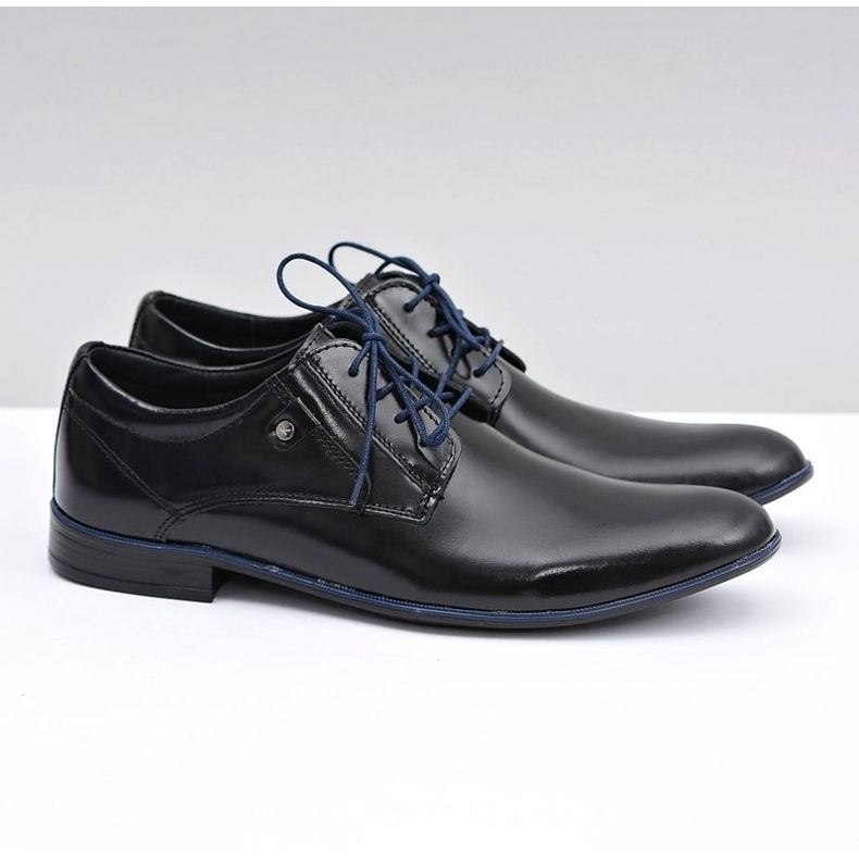 KOMODO Elegantní černé kožené boty značky Massimiliano černý 1