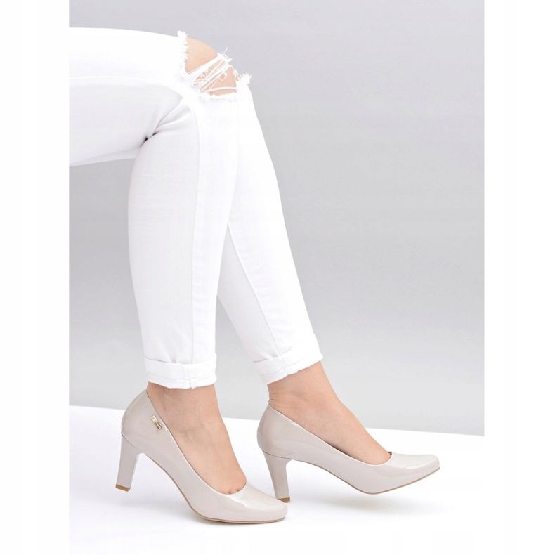 Dámské lodičky Sergio Leone světle šedá lakovaná Orsola 1