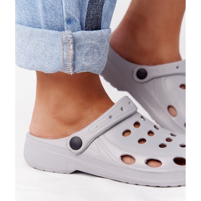 Flameshoes Dámské Šedé pěnové pantofle Eva šedá 2