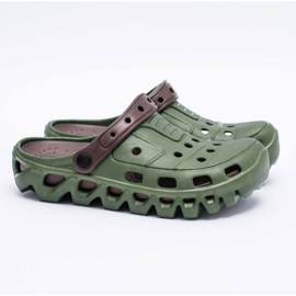 Flameshoes Zelené pánské zahradní pantofle Kroks Eva hnědý zelený 2